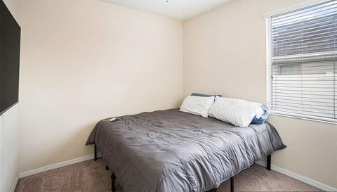 914 PEREGRINE HILL PLACE