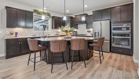 5928 Pinnacle Circle NE