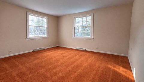 8 N Greenwood Avenue