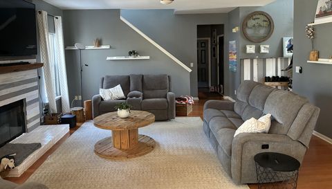 226 N Orchard Farms Ave