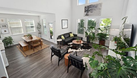 220 Birkshire DR