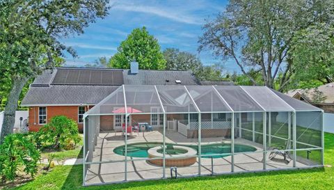 27 WINDING CREEK WAY