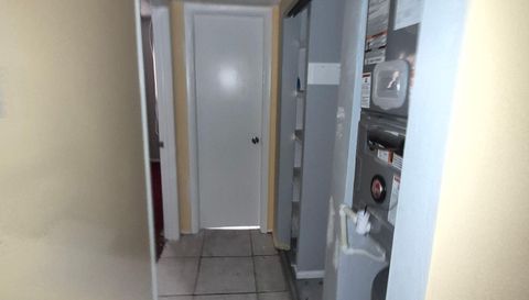 3940 NW 42nd Ave Apt 122
