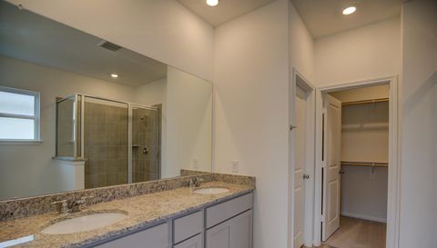 8038 Magnolia Prairie Ln