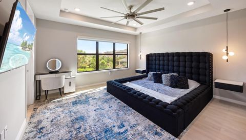 4510 Pinehurst Trl W