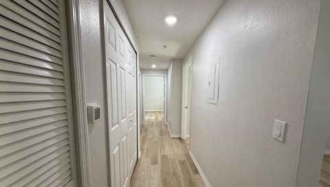 3478 Westchester Square