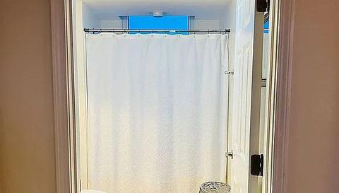 4203 Indian Bayou Trl