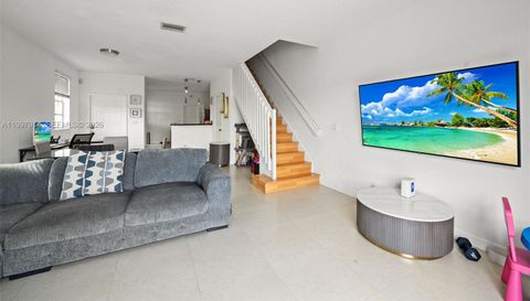 3676 San Simeon Cir