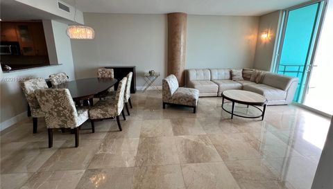 2101 Brickell Ave