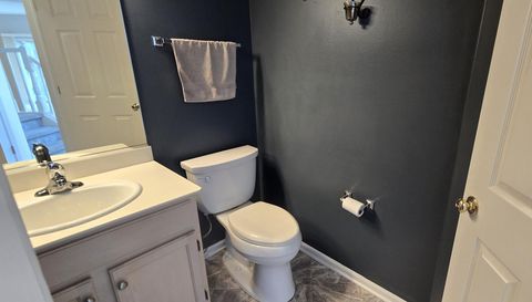 1410 49th Ct S