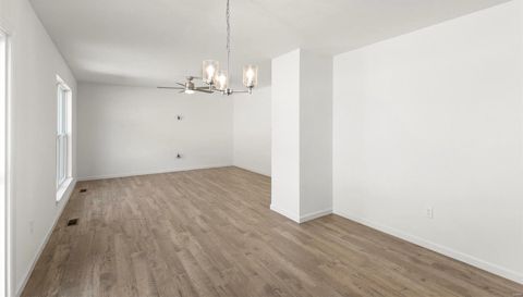 304 Winding Bluffs Court