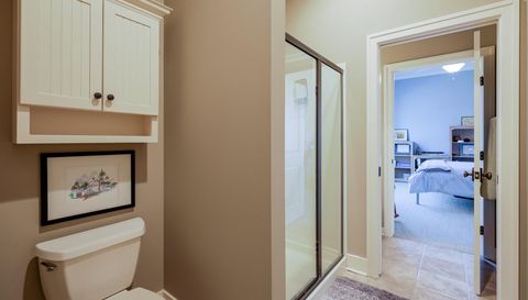 4209 N Oak Pointe Ct NE