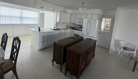 100 BOCA CIEGA DRIVE