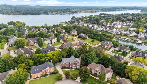 10320 Castlebridge Ct
