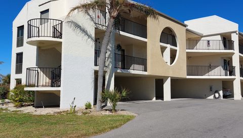 21420 Bay Village Dr Unit 216