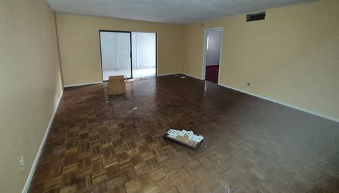 3940 NW 42nd Ave Apt 122