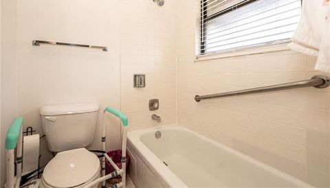 272 BEAVER DAM COURT