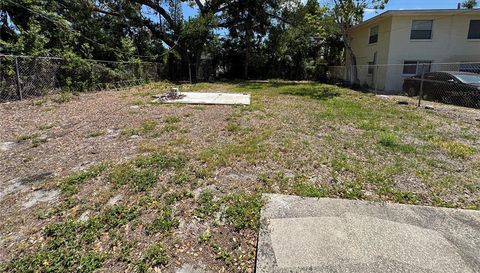 1930 WALTON STREET S