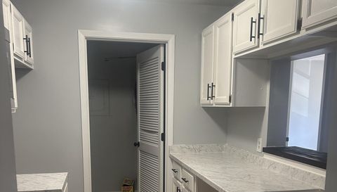 5516 Mountain Springs Cir