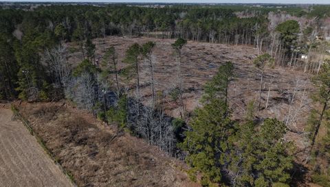 6879 Haynes Lennon Hwy