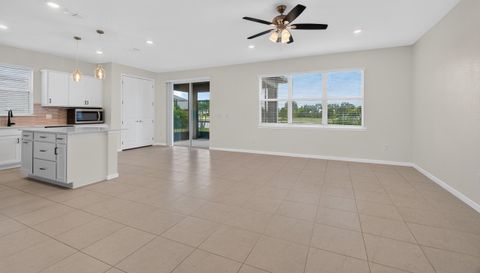 9426 Lamine Wy