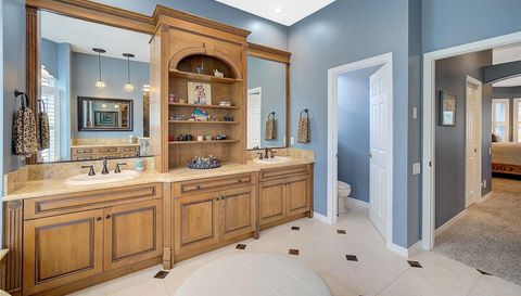 2123 Calusa Lakes