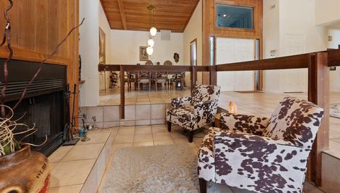 9034 Gardens Glen Circle