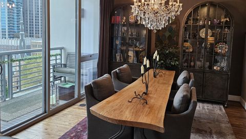 333 W Trade St Unit 1202 Charlotte