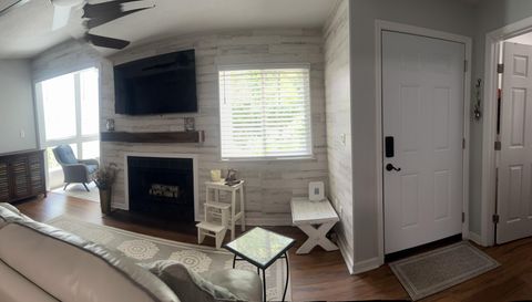 264 Alexandra Dr Unit 10