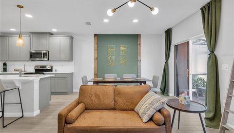 2843 NARCOOSSEE COMMONS WAY