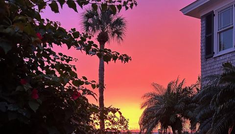 174 Avenida Menendez