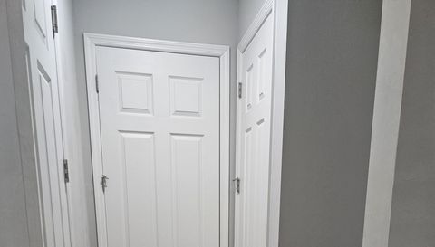 3264 Royal Gardens Ave