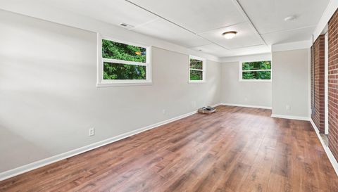 1496 Jenkins Valley Rd