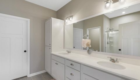 14728 River Hills Parkway