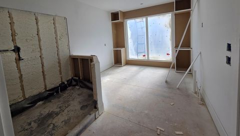 7048 Nichols Cove Dr