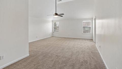 2319 Sawgrass Dr