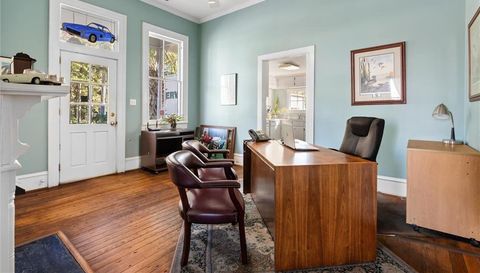 3251 Cottage Hill