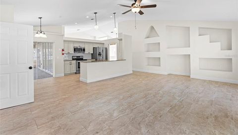 2141 SW BAYSHORE BOULEVARD