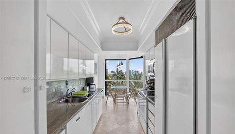 21205 Yacht Club Dr