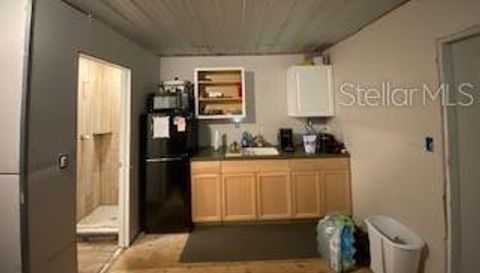 490 Saint Regis Grade