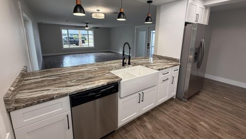 1819 SE 13th Terrace