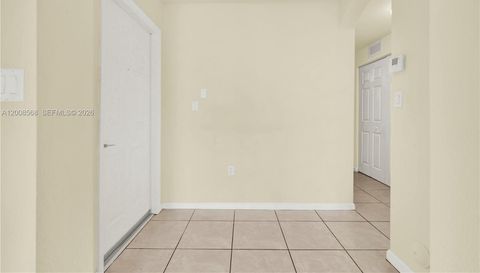 11501 Nw 89th St