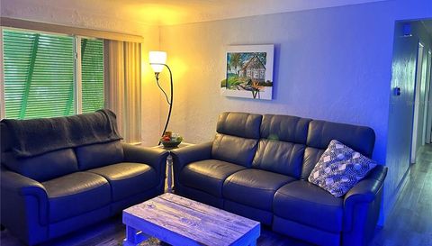 3847 Edgewood