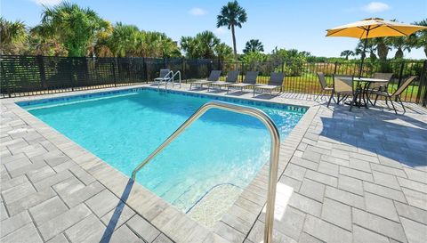 450 BEACH ROAD