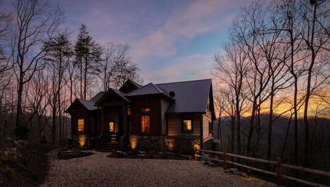 272 Heights Overlook