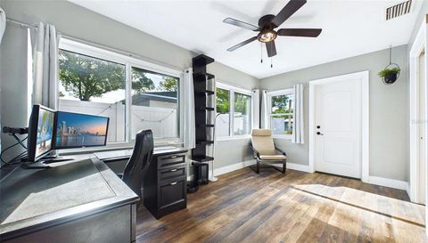 101 N MERCURY AVENUE