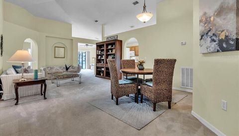 24483 LAKESIDE MANOR