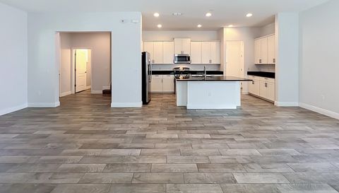 15813 SWEET LEMON WAY