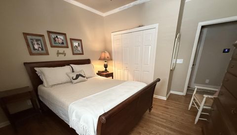 3294 Fox Hunt Trail NW