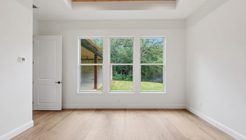 273 Martin Dr